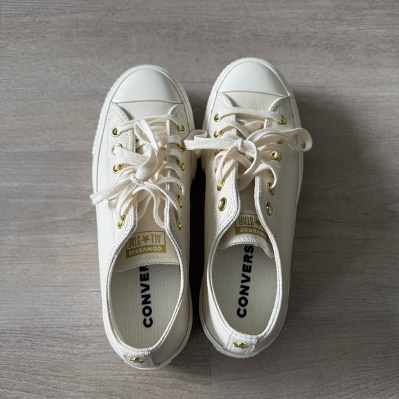 Converse White and Gold Sneakers Timeless Canvas Design Leather Platform - Picture 3 of 8